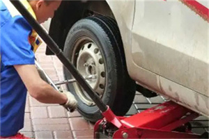 资兴附近拖车24小时服务热线电话